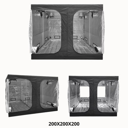 Chambre de culture intérieure avec parois noires, fenêtres transparentes et éclairage intégré visible