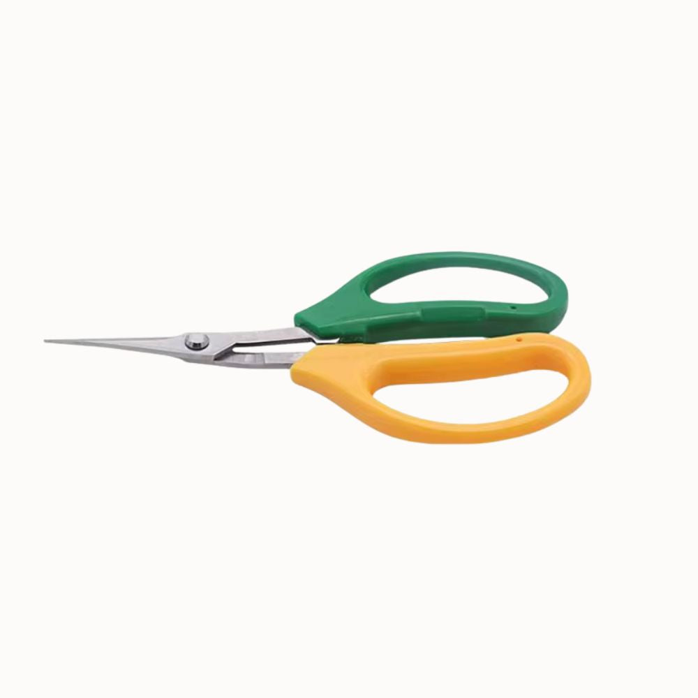 Ciseaux de taille avec poignées vertes et jaunes, lames fines et pointues, design ergonomique