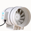 Extracteur d'air de type ventilateur centrifuge avec un boîtier en plastique et un moteur visible