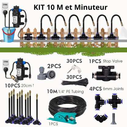 Système de brumisation avec tuyaux noirs, réservoir bleu et divers accessoires en plastique sur fond blanc