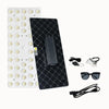 Panneau LED rectangulaire avec de nombreux petits éclairages, câbles et lunettes de protection noires