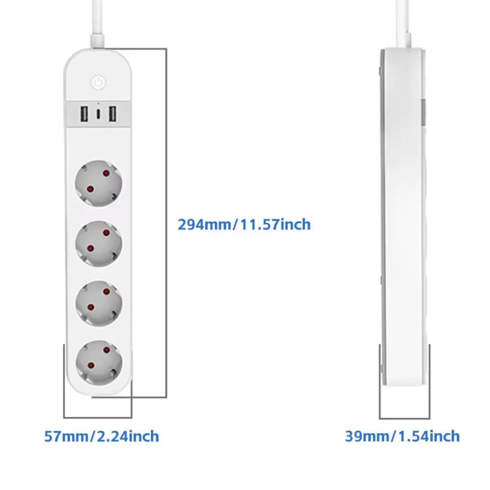 Multiprise blanche avec quatre prises AC et deux ports USB-C sur le côté, câble visible