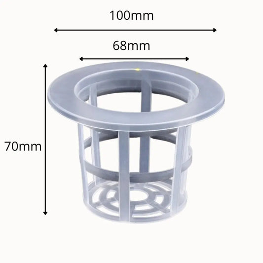 Panier de culture en plastique transparent avec des ouvertures et un bord circulaire gris