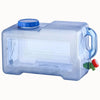 Réservoir d'eau transparent de 22L avec bouchon bleu et robinet vert sur le côté