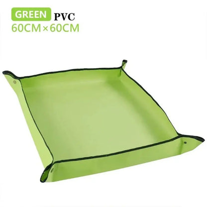Tapis de rempotage en PVC vert avec bords noirs, forme carrée et surface étanche