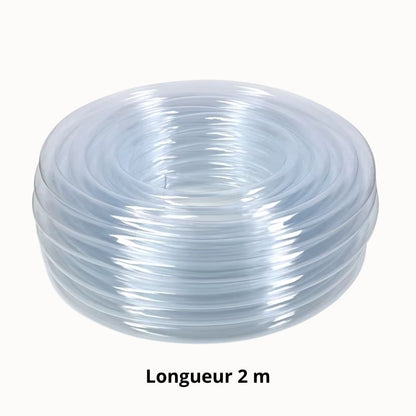 Tuyau transparent enroulé, de forme circulaire, avec une surface lisse et brillante, couleur claire